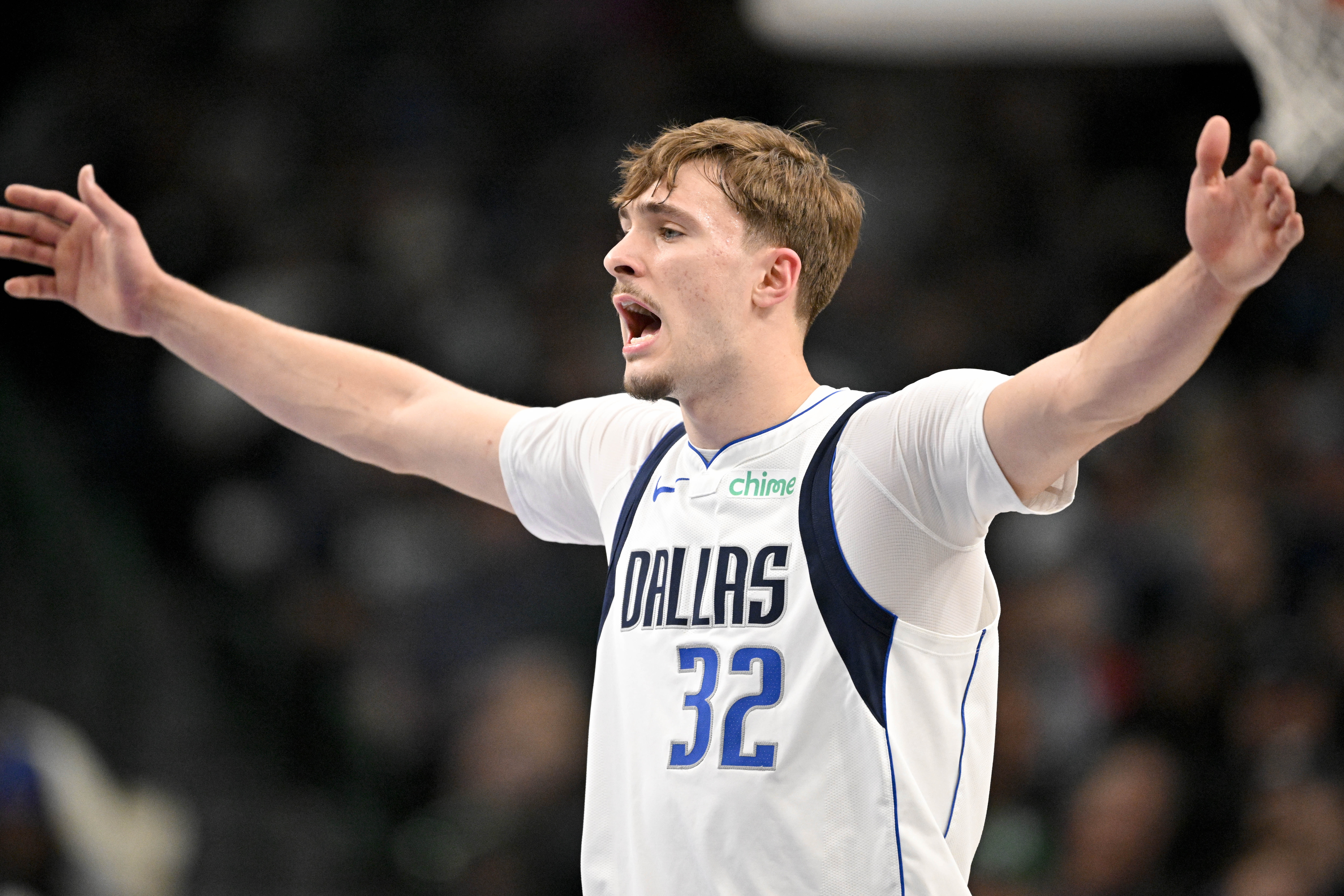 九游电竞平台-NBA生涯第一次技犯！弗拉格：最近打得有点着急 情绪失控了